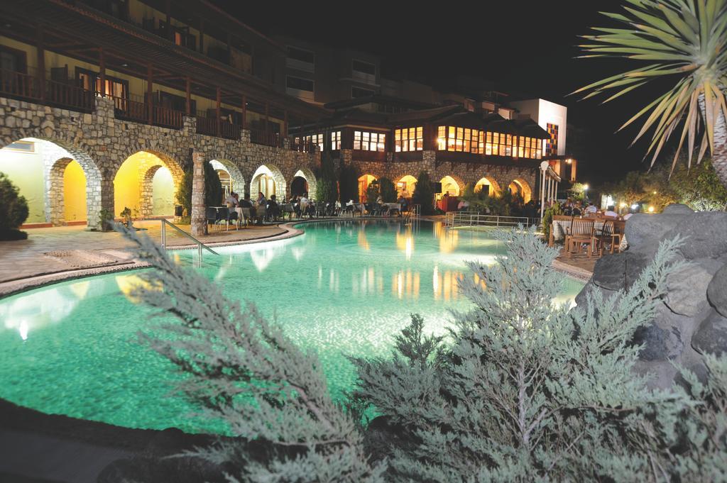 Umut Thermal Spa & Wellness Hotel Karakıran Dış mekan fotoğraf